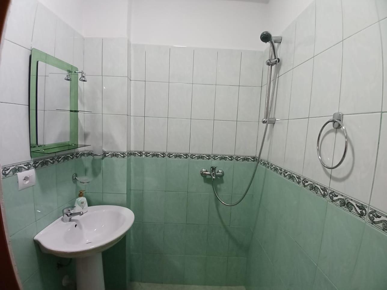Muska Comfy Apartment Berati Exterior foto