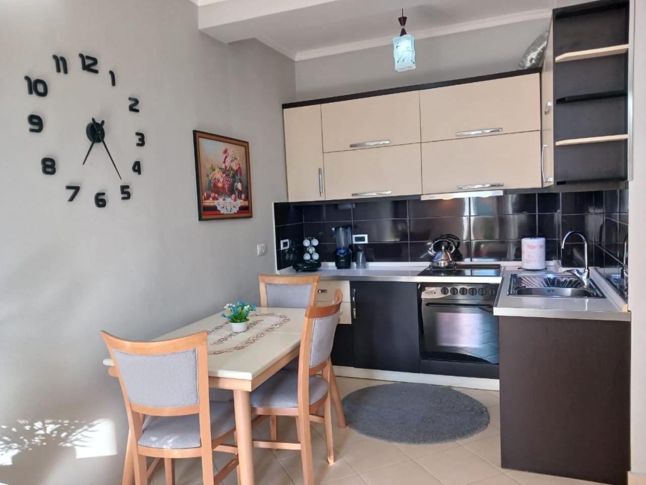 Muska Comfy Apartment Berati Exterior foto