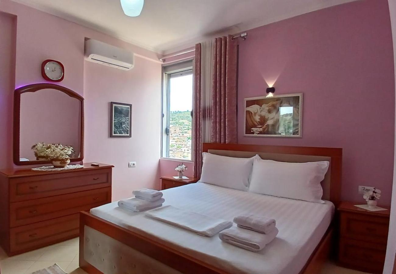 Muska Comfy Apartment Berati Exterior foto